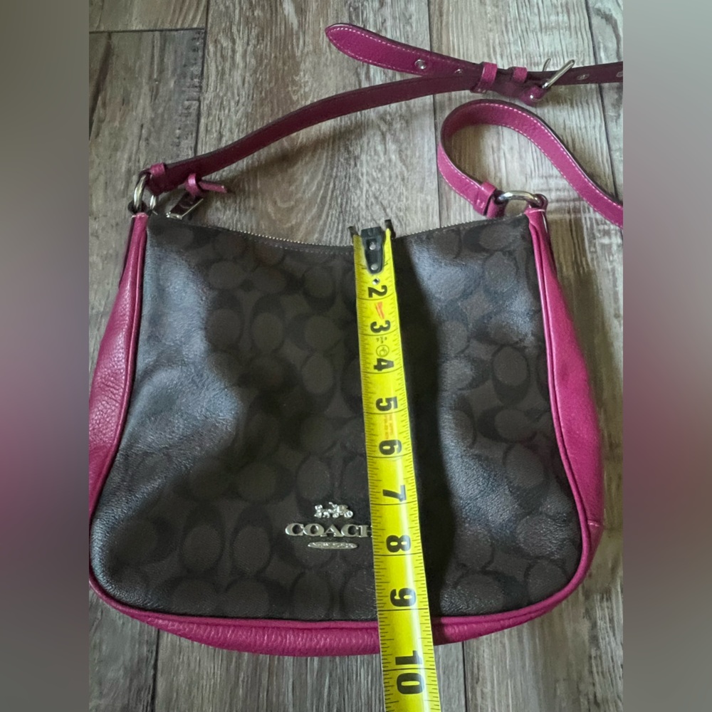 Coach Ellie File Bag In Signature Canvas - Picture 15 of 16